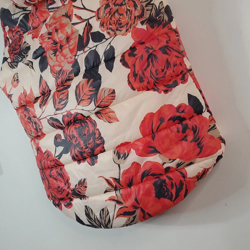 Offline By Aerie Floral Puffer Vest Size Med Faux Fur Trim Hood - Picture 9 of 12